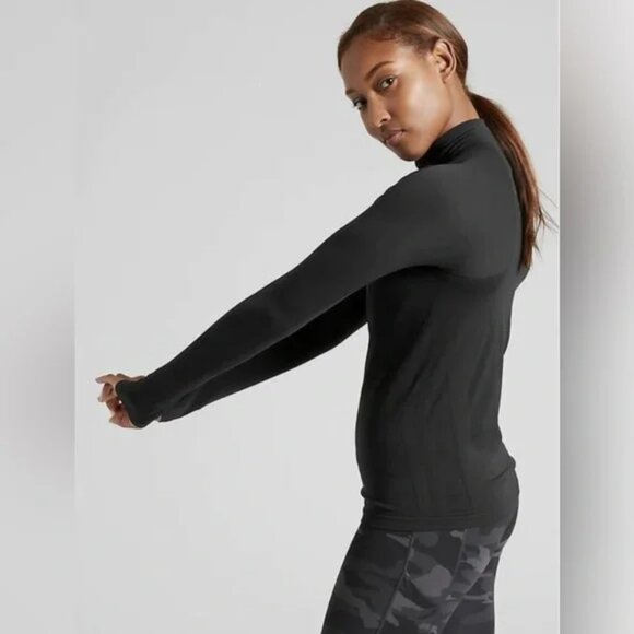 Athleta Tops - NWT Athleta Momentum 1/2 Zip Top in Black